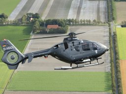 2017-09-18_HELDAIR-TO-AIR_EC135_D811755-Edit(2030)BU-FB1200