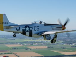 BenUllings_LELYSTAD_2016-07-18_PH-JAT_D702286-Edit(2030)(1200)