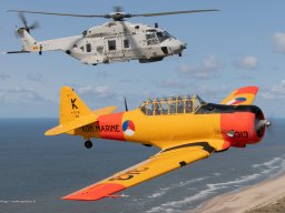 BenUllings_2018-08-30_A2A_NH90&amp;TEXANBenUllings_2018-08-30_A2A_NH90&amp;TEXAN_D850643-Edit(2030)(2030)BU-FB1200
